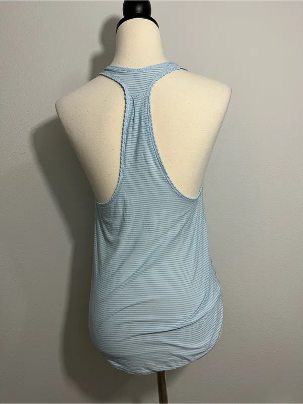 Lululemon Medium Light Blue White Striped 105 F Singlet Racerback Tank Top - Image 7