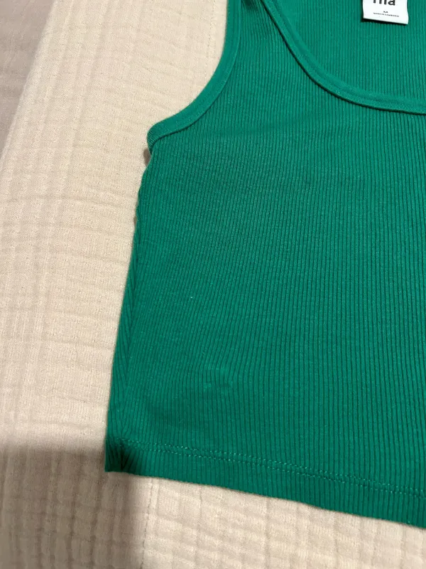 Aritzia TNA Top - Image 6