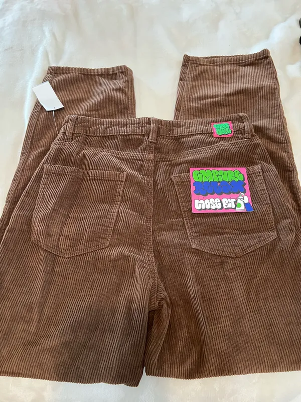 Zumiez Corduroy Jeans - Image 4
