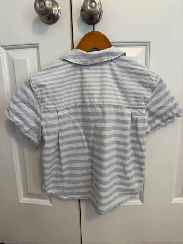 Madewell Cropped Y-Neck Button Up Shirt in Weathered Blue Mixed Stripe Size XS - Image 8