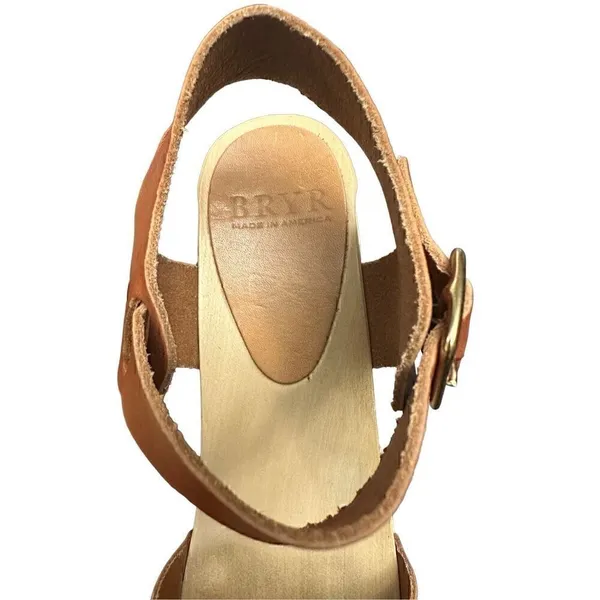 BRYR CLOGS Size 36 Tan - Image 10