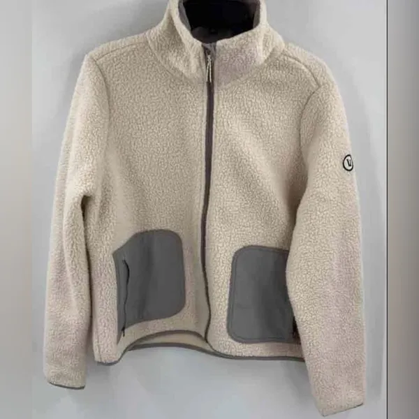 Vuori Alpine Sherpa Jacket Size Medium - Image 2