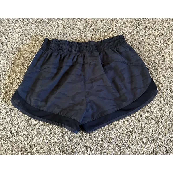 ASICS Women's Black Camo Running Shorts Size‎ Small - Image 4