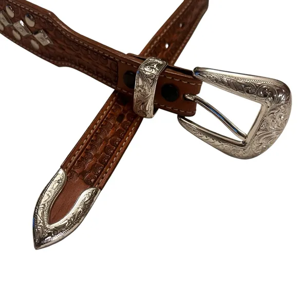 Concho Cowgirl Leather Belt with Silver Studded Hardware - Image 7
