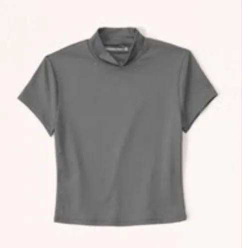 Abercrombie Tee - Image 2
