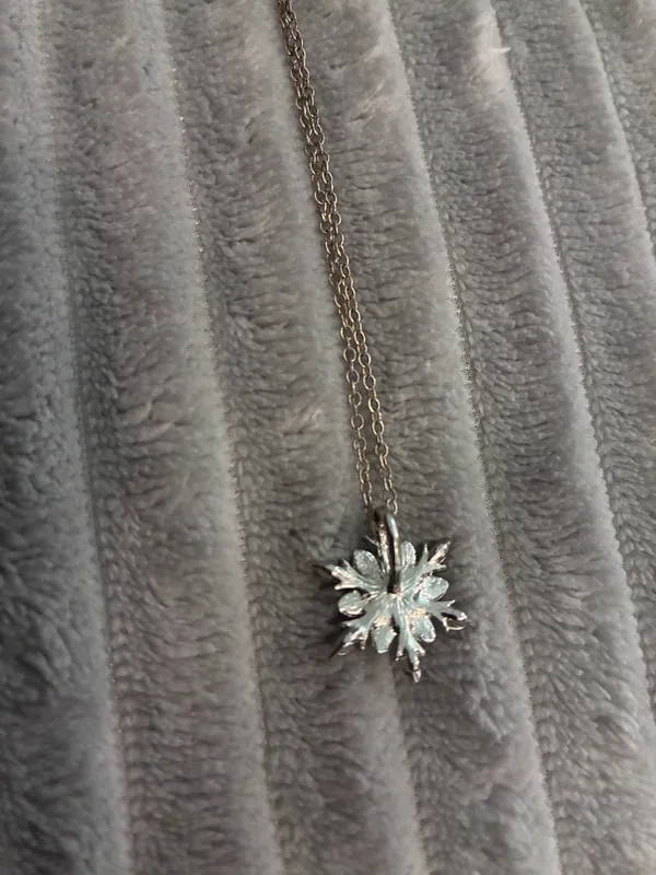 Snowflake Necklace Sterling Silver Purple Snowflake Pendant Necklace Crystals Winter Snow Flower Christmas Chain Necklace Romantic Jewelry Gifts for Women Girlfriend Birthday - Image 3