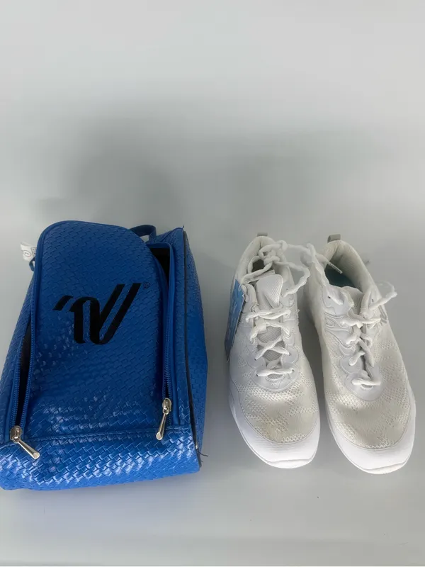 Varsity V4S Cheer Shoes Size 7 New White Knit Athletic Sneakers Blue Bag AeroFlo - Image 3