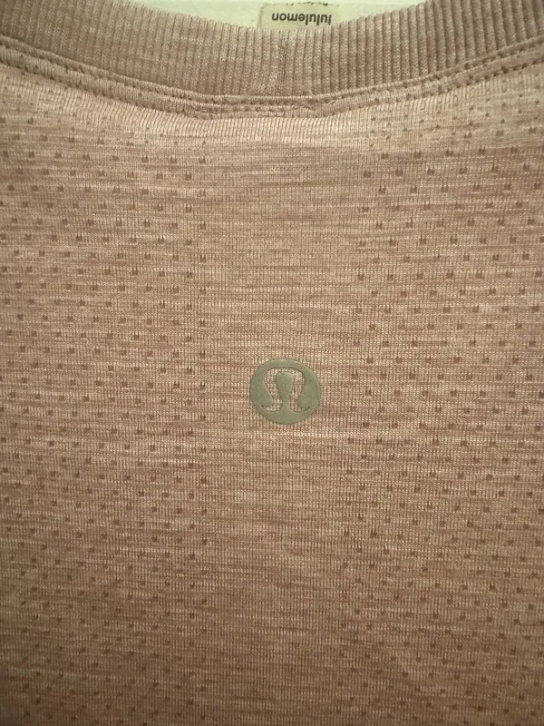 Lululemon Swiftly Tech Short Sleeve - Image 4