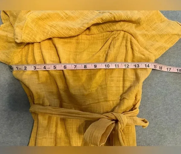 Here comes the sun mustard sleeveless dress size M - Image 4