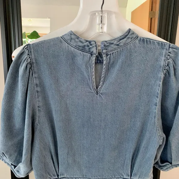 AWARE By VERO MODA Blue Short Sleeve Chambray Denim Dress - Image 5