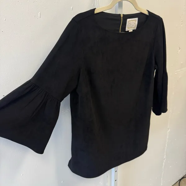 NWT Sail to Sable Faux Suede Brushed Bell Sleeve Minimalist Blouse Too Blk Large - Image 3