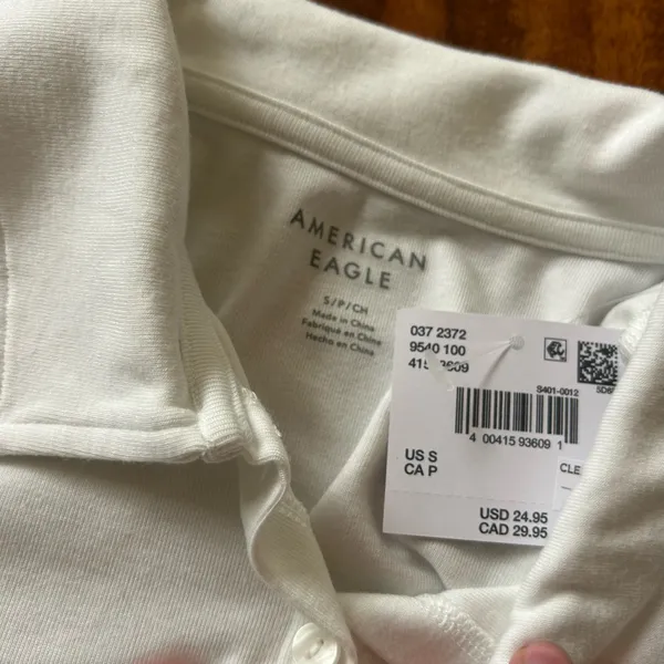 American Eagle Button Up Cropped Collared Shirt - Image 4