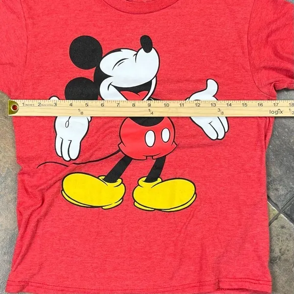 Disney Mickey Mouse Red Graphic T-shirt Small - Image 4