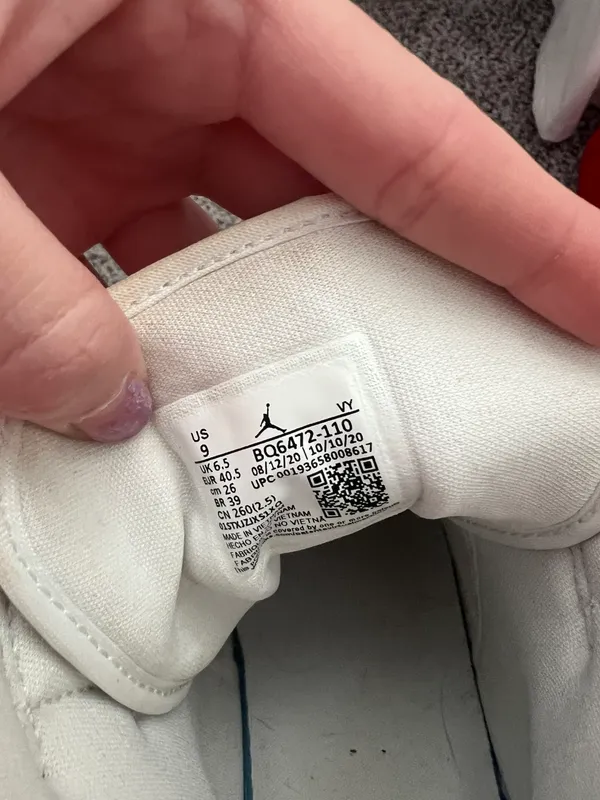Women’s Air Jordan 1 Mid white snakeskin - Image 4