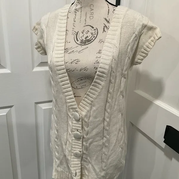 Windsor NWT TOP, STYLE & CO SWEATER DRESS‎ AND SWEATER BY QUESTIONS - Image 8