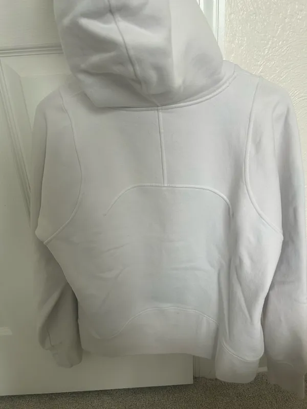 Lululemon hoodie - Image 3