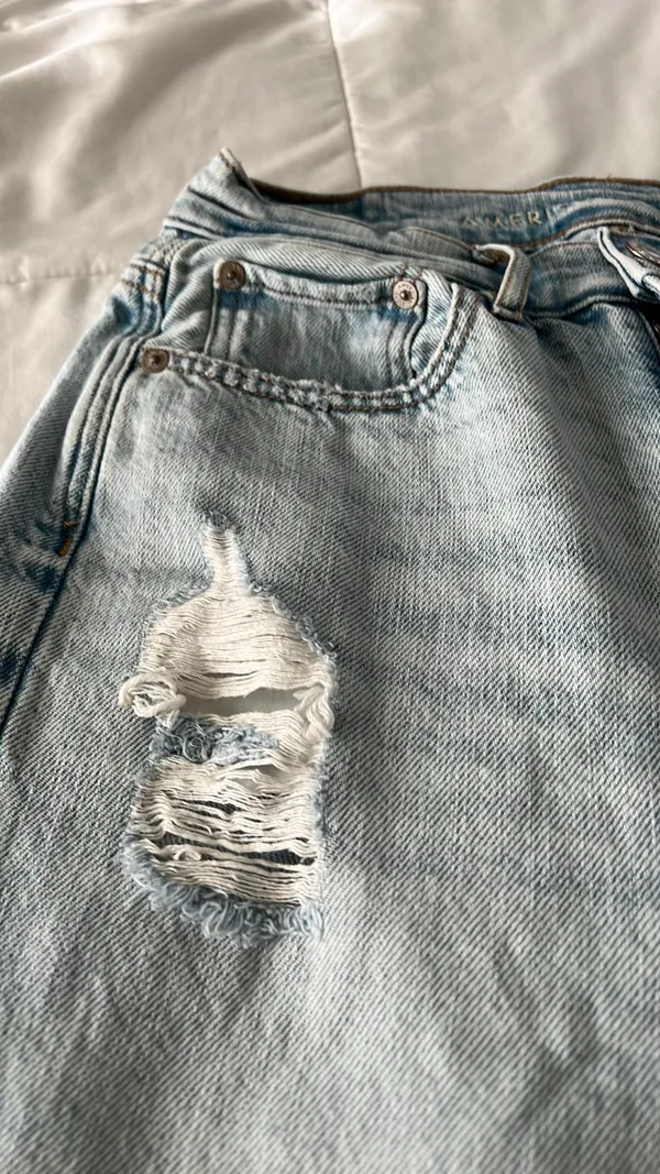 American Eagle highest rise 90s boyfriend jeans - Image 5