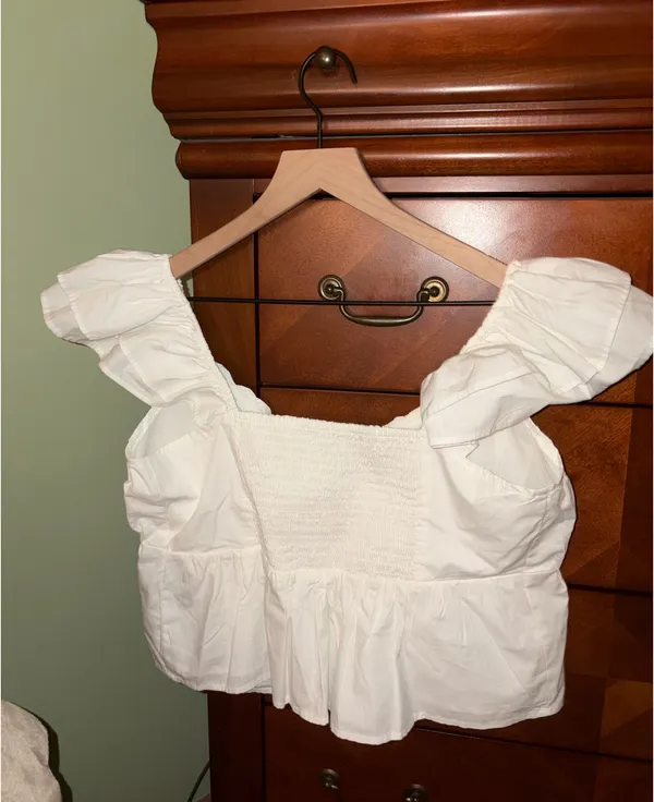 Abercrombie & Fitch White Poplin Top - Image 3