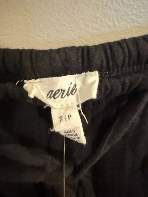 Aerie Day-Off Short - Black - Image 7