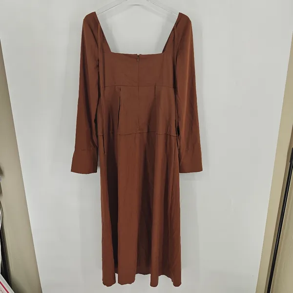 MOON RIVER Women's Long Sleeve Open Back Midi Dress. Size‎ M. NWT - Image 3