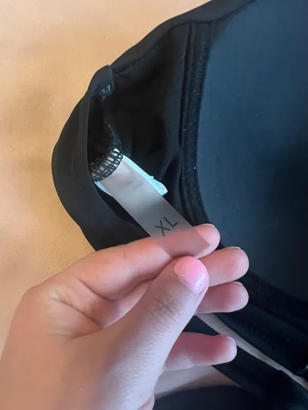 Black Bikini Top Size XL - Image 3