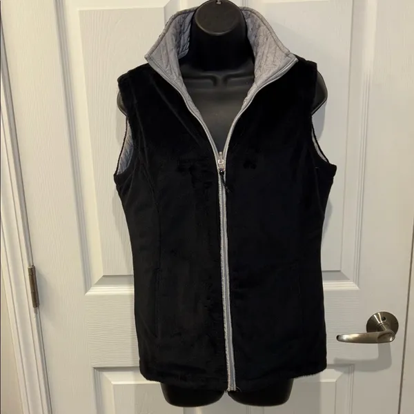 Free country Gray and black reversible Quilted Vest - Image 5