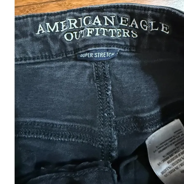 American Eagle Super Hi-Rise Jegging Black Ripped Distressed Skinny Jeans Size 4 - Image 4