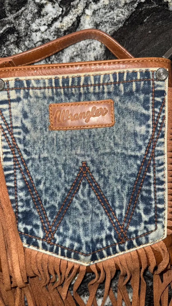 Wrangler Purse Crossbody - Image 3