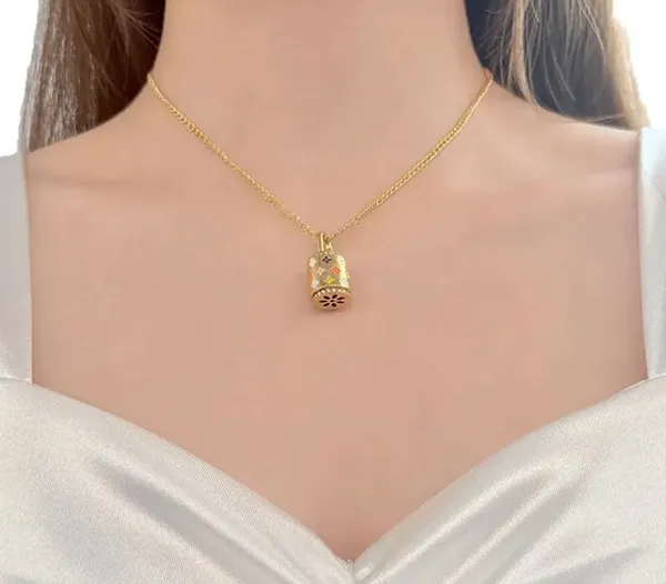 Elegant Gold Necklace with Colorful Pendant - Image 9