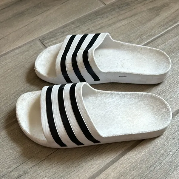 Adidas slides - Image 5