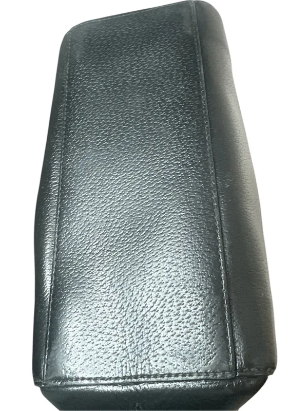Kate Spade New York Black Handbag - Image 7
