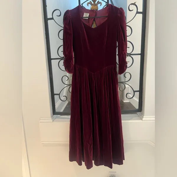 Laura Ashley Vintage Burgundy Velvet Dress 80sRomance Victorian Ralph Christmas - Image 8