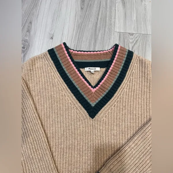 medewell Women Beige V-Neck‎ Sweater - Image 4