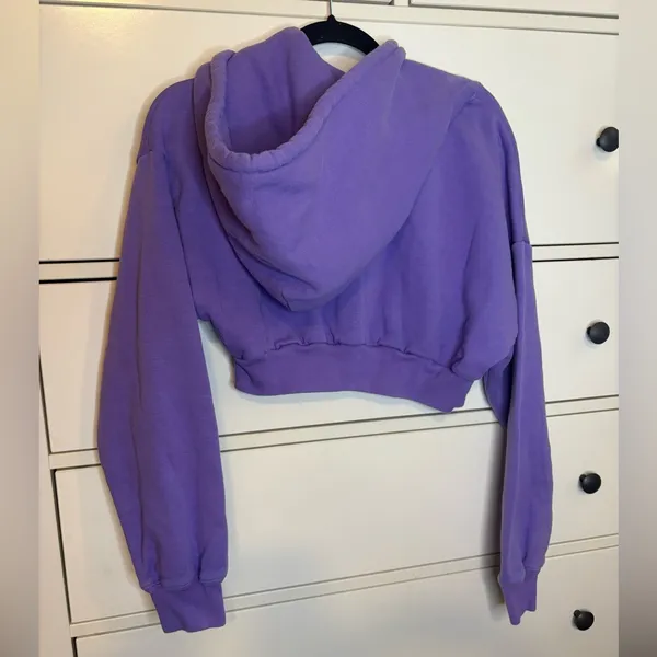 Aritzia TNA Hoodie sweatshirt purple size xs - Image 2