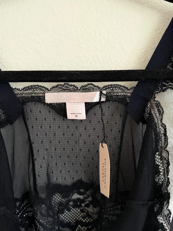 NWT Victoria's Secret Lace Slip - Image 5