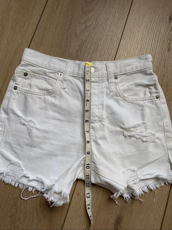 Free People We The Free Makai Jean Shorts Optic White Size 24 Distressed Denim - Image 9