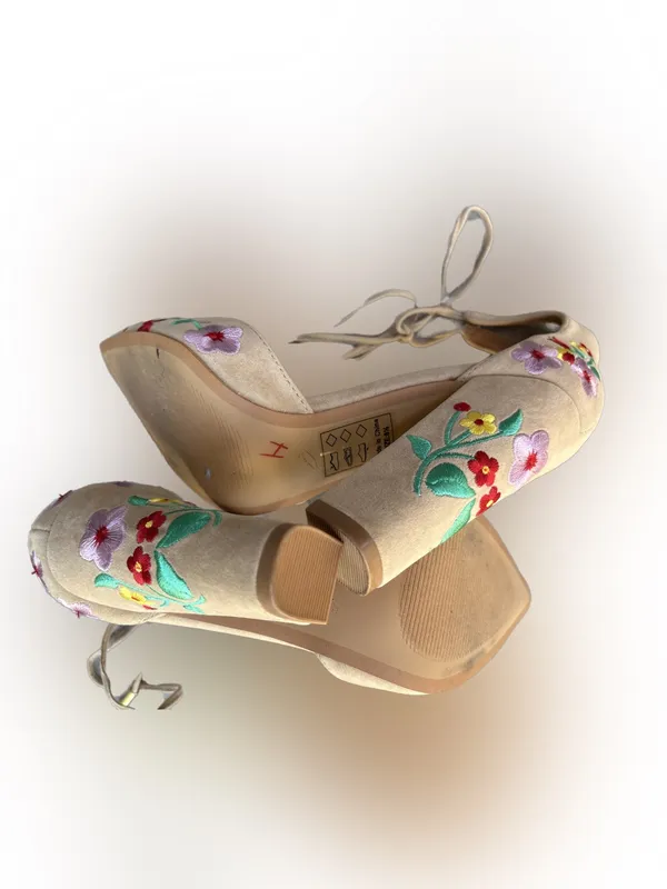 Shoe Republic LA Beige Suede Floral Embroidered Block Heel Sandals - Image 2