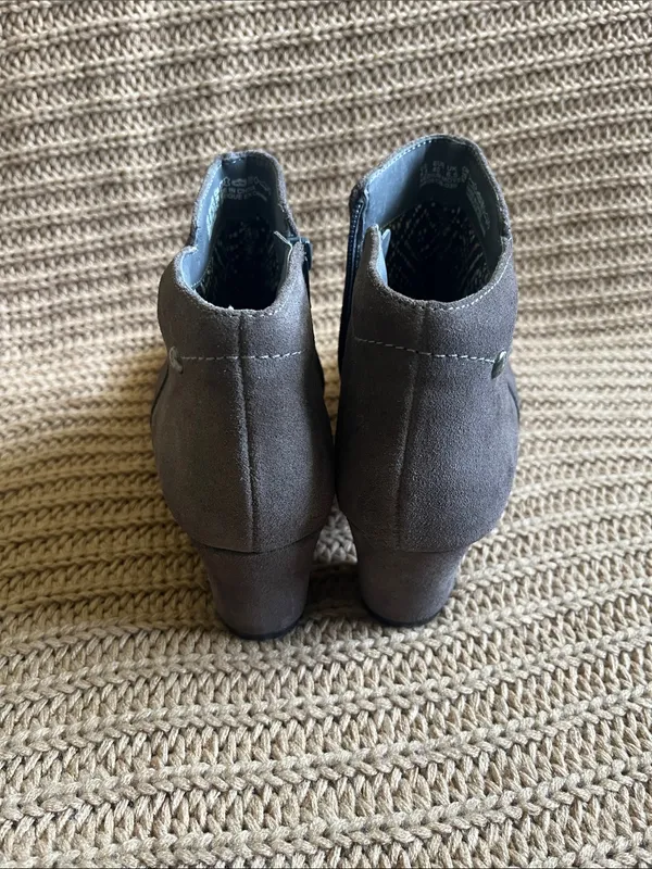 Hush Puppies Gray Suede Ankle Booties - Image 3
