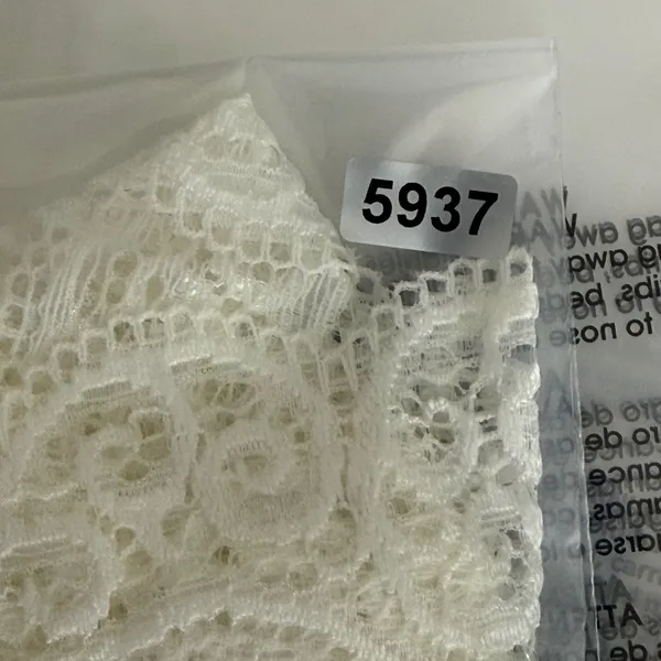 White Floral Lace Bralette Crop Top Sheer V-Neck Adjustable Straps Small‎ - Image 8