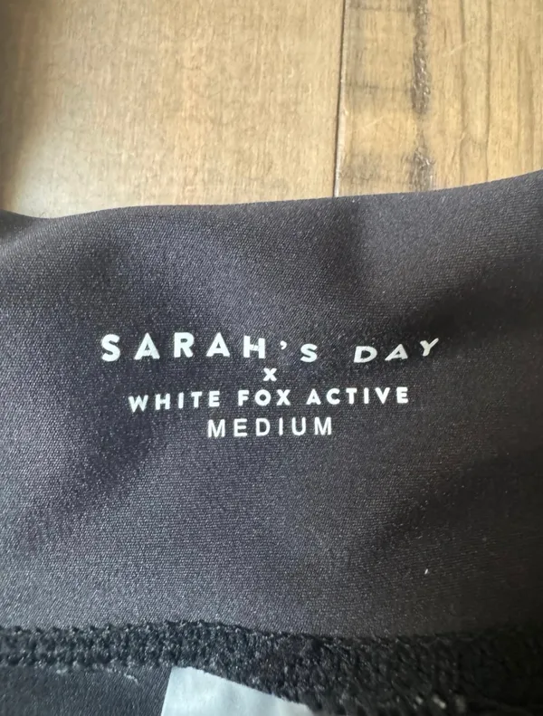 White Fox Active x Sarahs Day Size Medium Black Leggings - Image 2