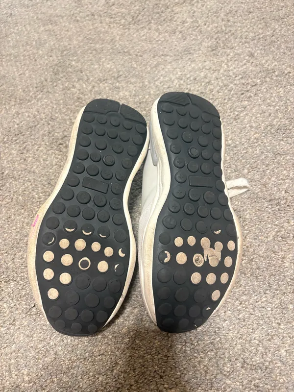 Vintage Havana Sneakers - Image 4