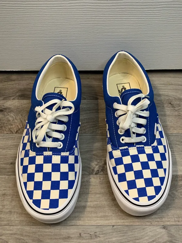 Blue and white checkered Vans ( unisex) size 8.5 Mens size 10 Women’s - Image 4