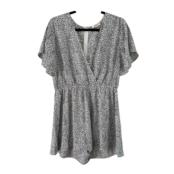 Umgee Women's Romper Black White Print V Neck Short‎ Sleeve Size L - Image 7
