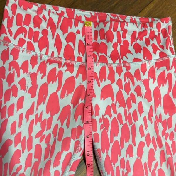 Alo Yoga Workout Leggings - Image 4