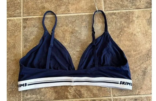 Skims Fits Everybody Logo Triangle Bralette Navy Size Large - Image 5