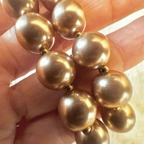 NWT Avon vintage gold tone beaded necklace - Image 11