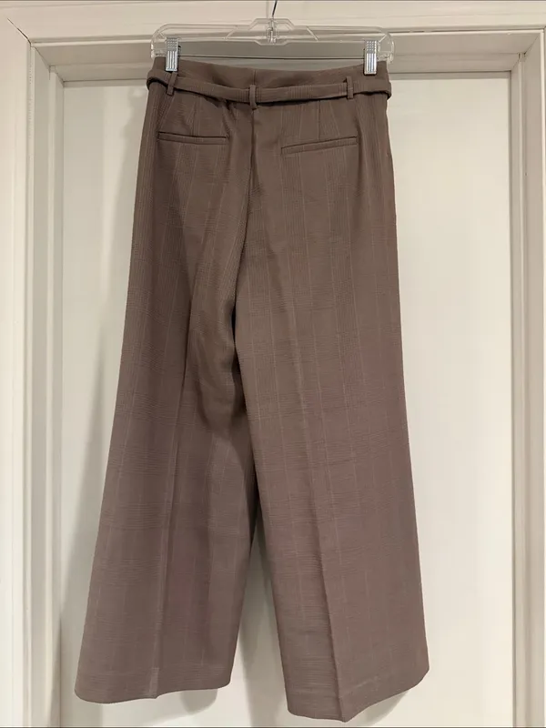 Ann Taylor Taupe Wide-Leg Cropped Pants with Belt - Image 4