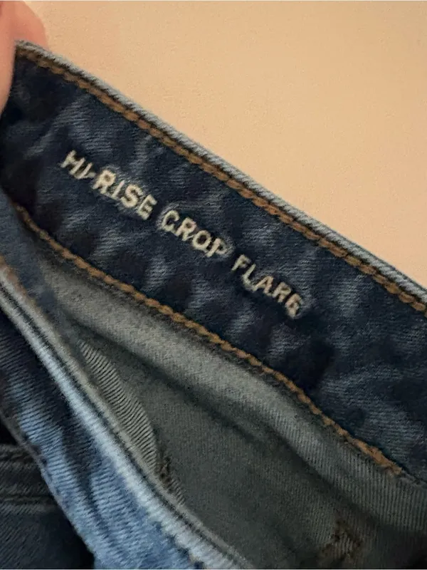 American Eagle Hi-Rise Crop Flare Jeans Medium Wash Size 6 Long - Image 5