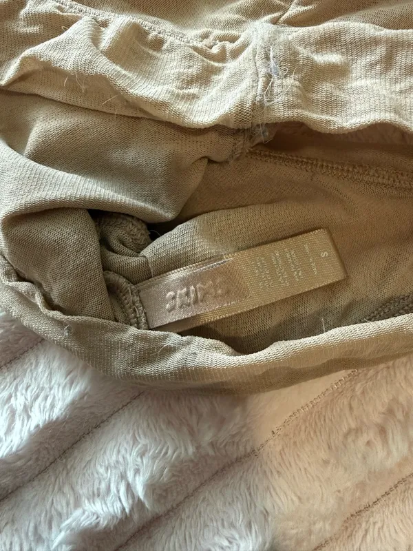 SKIMS Bralette - Image 2