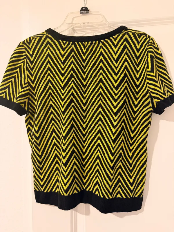 Rewind Yellow and Black Chevron Two-Piece Set - Image 4